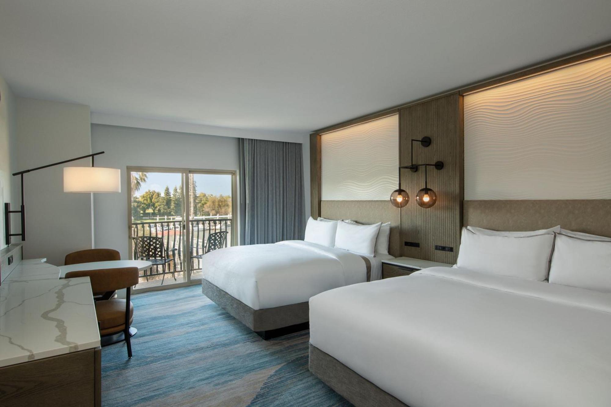 Hotel The Westin Riverfront &